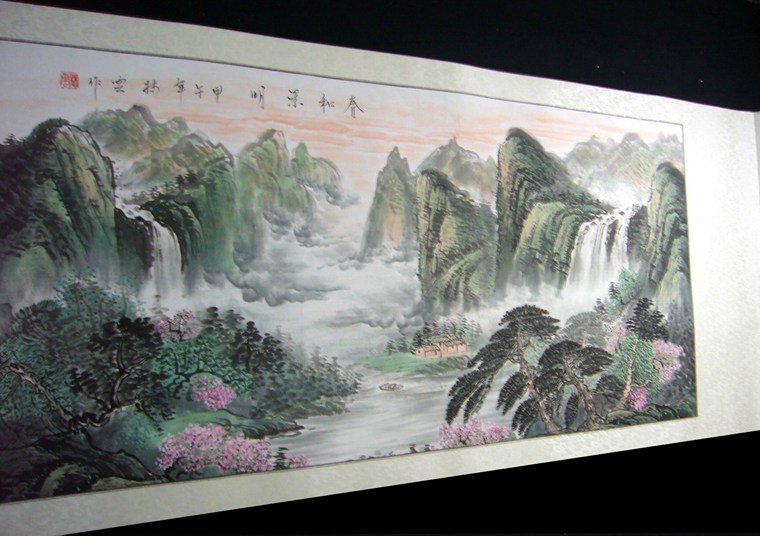 四尺瀑布山水畫